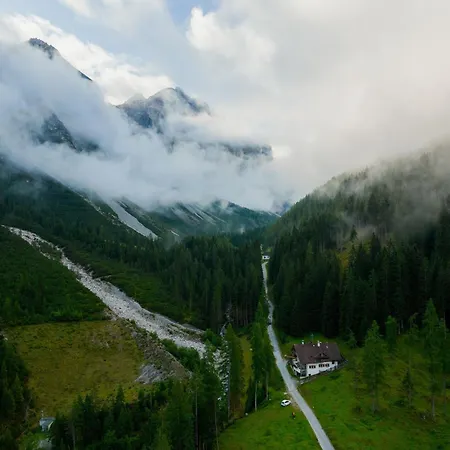 In Stubaital By Slope & Sauna, Cleaning Included